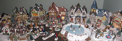 The 3rd Day of Christmas Traditions with Vancouver’s Top Mommy Bloggers: A Christmas Village